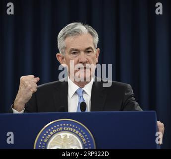 (190320) -- WASHINGTON, 20. März 2019 (Xinhua) -- US-Notenbankchef Jerome Powell spricht während einer Pressekonferenz in Washington D.C., USA, am 20. März 2019. Die US-Notenbank Federal Reserve am Mittwoch ließ die Zinssätze nach Abschluss eines zweitägigen politischen Treffens unverändert, was den Markterwartungen entsprach und den geduldigen Ansatz der Zentralbank in Bezug auf geldpolitische Veränderungen widerspiegelte. (Xinhua/Liu Jie) US-WASHINGTON D.C.-FED-ZINSSÄTZE-UNVERÄNDERTER PUBLICATIONxNOTxINxCHN Stockfoto