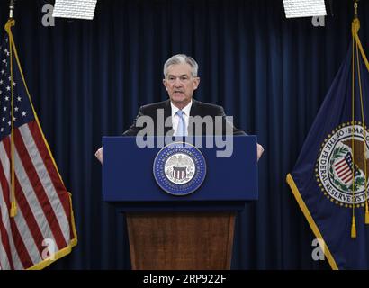 (190320) -- WASHINGTON, 20. März 2019 (Xinhua) -- US-Notenbankchef Jerome Powell spricht während einer Pressekonferenz in Washington D.C., USA, am 20. März 2019. Die US-Notenbank Federal Reserve am Mittwoch ließ die Zinssätze nach Abschluss eines zweitägigen politischen Treffens unverändert, was den Markterwartungen entsprach und den geduldigen Ansatz der Zentralbank in Bezug auf geldpolitische Veränderungen widerspiegelte. (Xinhua/Liu Jie) US-WASHINGTON D.C.-FED-ZINSSÄTZE-UNVERÄNDERTER PUBLICATIONxNOTxINxCHN Stockfoto