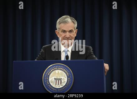 (190320) -- WASHINGTON, 20. März 2019 (Xinhua) -- US-Notenbankchef Jerome Powell spricht während einer Pressekonferenz in Washington D.C., USA, am 20. März 2019. Die US-Notenbank Federal Reserve am Mittwoch ließ die Zinssätze nach Abschluss eines zweitägigen politischen Treffens unverändert, was den Markterwartungen entsprach und den geduldigen Ansatz der Zentralbank in Bezug auf geldpolitische Veränderungen widerspiegelte. (Xinhua/Liu Jie) US-WASHINGTON D.C.-FED-ZINSSÄTZE-UNVERÄNDERTER PUBLICATIONxNOTxINxCHN Stockfoto