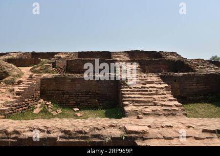 (190326) -- BOGRA, 26. März 2019 -- Foto vom 25. März 2019 zeigt Mahasthangarh, eine der frühesten archäologischen Stätten in Bangladesch, etwa 197 km nordwestlich von Dhaka. Mahasthangarh ist eine der frühesten archäologischen Stätten, die bisher in Bangladesch entdeckt wurden und die Überreste der antiken Stadt Pundranagar sind. Stringer) BANGLADESCH-BOGRA-ARCHÄOLOGISCHE STÄTTE Naim-ul-karim PUBLICATIONxNOTxINxCHN Stockfoto