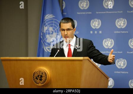 (190425) -- VEREINTEN NATIONEN, 25. April 2019 -- der venezolanische Außenminister Jorge Arreaza nimmt am 25. April 2019 an einer Pressekonferenz im Hauptquartier der Vereinten Nationen in New York Teil. ) UN-VENEZUELA-AUSSENMINISTERKONFERENZ LIXMUZI PUBLICATIONXNOTXINXCHN Stockfoto