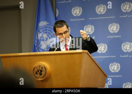 (190425) -- VEREINTEN NATIONEN, 25. April 2019 -- der venezolanische Außenminister Jorge Arreaza nimmt am 25. April 2019 an einer Pressekonferenz im Hauptquartier der Vereinten Nationen in New York Teil. ) UN-VENEZUELA-AUSSENMINISTERKONFERENZ LIXMUZI PUBLICATIONXNOTXINXCHN Stockfoto