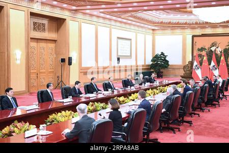 (190429) -- PEKING, 29. April 2019 -- der chinesische Präsident Xi Jinping trifft sich mit dem österreichischen Bundeskanzler Sebastian kurz in der Großen Halle des Volkes in Peking, der Hauptstadt Chinas, am 29. April 2019. ) CHINA-PEKING-XI JINPING-AUSTRIAN CHANCELLOR-MEETING (CN) XIEXHUANCHI PUBLICATIONXNOTXINXCHN Stockfoto