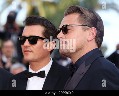 (190524) -- CANNES, 24. Mai 2019 (Xinhua) -- die Schauspieler Leonardo Dicaprio (R) und Orlando Bloom nehmen an der Premiere des von Marco Bellocchio inszenierten Films der Verräter während des 72. Cannes Film Festivals in Cannes, Frankreich, am 23. Mai 2019 Teil. Der Verräter wird um die Palme d oder mit anderen 20 Filmen konkurrieren. (Xinhua/Gao Jing) FRANKREICH-CANNES-FILMFESTIVAL- DER VERRÄTER PUBLICATIONxNOTxINxCHN Stockfoto