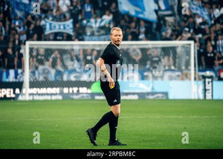 Malmoe, Schweden. September 2023. Der Schiedsrichter Fredrik Klitte wurde während des Allsvenskan-Spiels zwischen Malmoe FF und IFK Göteborg im Eleda Stadion in Malmoe gesehen. (Foto: Gonzales Photo/Alamy Live News Stockfoto