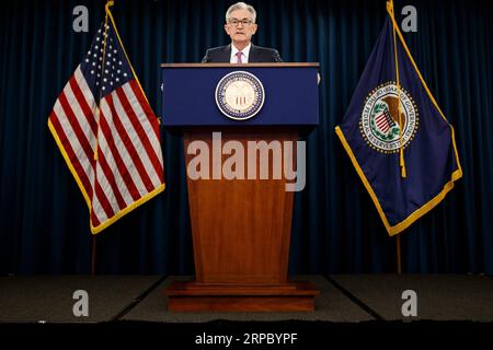 (190619) -- WASHINGTON , 19. Juni 2019 -- der Vorsitzende der US-Notenbank Jerome Powell spricht auf einer Pressekonferenz am 19. Juni 2019 in Washington D.C., USA. Die US-Notenbank Federal Reserve am Mittwoch ließ die Zinssätze unverändert, da die Beamten gemischte Signale auf die Gesundheit der US-Wirtschaft und die Auswirkungen der Handelsspannungen abwogen. ) US-WASHINGTON D.C.-FED-ZINS-UNVERÄNDERT TINGXSHEN PUBLICATIONXNOTXINXCHN Stockfoto