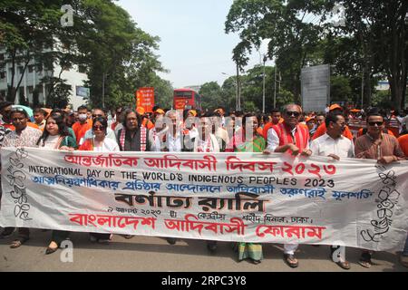 Dhaka Bangladesch, 09. August 2023. Bangladeshi Adivashi Forum organisierte eine Kundgebung anlässlich des internationalen Tages der indigenen Völker der Welt in der ce Stockfoto