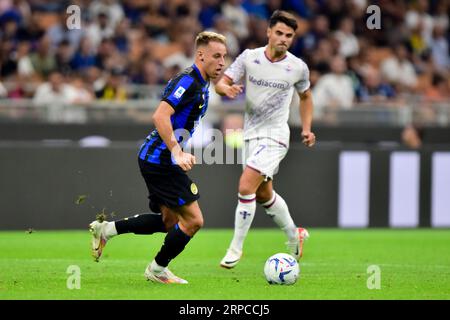 Milano, Italien. September 2023. Davide Frattesi (16) von Inter im Spiel der Serie A zwischen Inter und Fiorentina in Giuseppe Meazza in Mailand. (Foto: Gonzales Photo/Alamy Live News Stockfoto