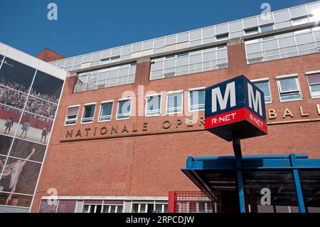 Waterlooplein U-Bahn-Station neben nationale Opera & Ballet, Amsterdam, Niederlande Stockfoto