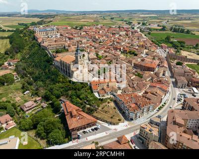 Panoramablick auf die Provinz Lerma Burgos in Spanien, die als eine der schönsten Städte Spaniens gilt Stockfoto