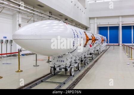 (190725) -- JIUQUAN, 25. Juli 2019 -- Foto vom 23. Juli 2019 zeigt die Trägerrakete SQX-1 Y1 im Jiuquan Satellite Launch Center im Nordwesten Chinas. (i-Space/Handout via Xinhua) Xinhua Schlagzeilen: Chinas kommerzielle Raumfahrtindustrie startet mit erfolgreichem orbitalen Start Renchaoxxiehao PUBLICATIONxNOTxINxCHN Stockfoto