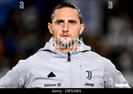 Adrien Rabiot vom Juventus FC blickt auf das Fußballspiel der Serie A zwischen Empoli FC und Juventus FC im Carlo Castellani Stadion in Empoli (Italien) Stockfoto