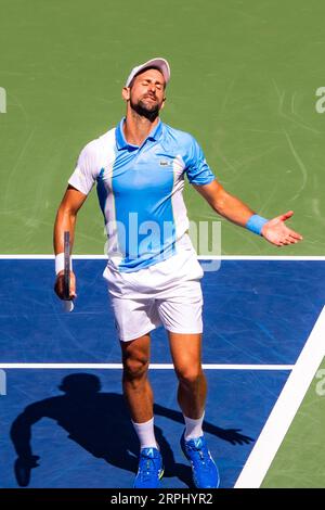 Novak Djokovic (SBR) nahm an der 2. Runde der Männer beim US Open Tennis 2023 Teil Stockfoto