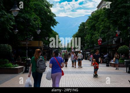 Sofia, Bulgarien. August 2023. Vitosha Boulevard, die Hauptgeschäftsstraße im Zentrum Stockfoto