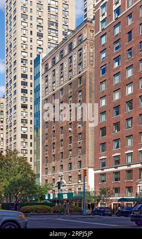 Upper East Side: Mills & Bottomley entwarf die 1049 Park Avenue im Stil des Renaissance Revival. Das Wahrzeichen wurde 1920 errichtet. Stockfoto