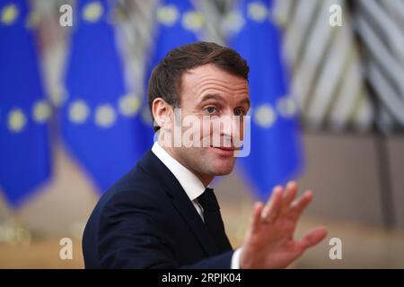 191212 -- BRÜSSEL, 12. Dezember 2019 -- der französische Präsident Emmanuel Macron trifft am 12. Dezember 2019 zum EU-Gipfel am EU-Hauptsitz in Brüssel (Belgien) ein. Während der zweitägigen Treffen werden die Staats- und Regierungschefs der EU-Länder Themen wie Klimawandel, Brexit, Zukunft Europas usw. erörtern. BELGIEN-BRÜSSEL-EU-GIPFEL ZhengxHuansong PUBLICATIONxNOTxINxCHN Stockfoto