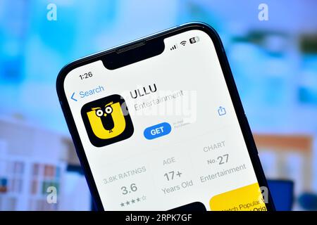 Delhi, Indien 4. September 2023:- Ullu-App auf Smartphone, Online-Video-Streaming-App auf Smartphone Stockfoto