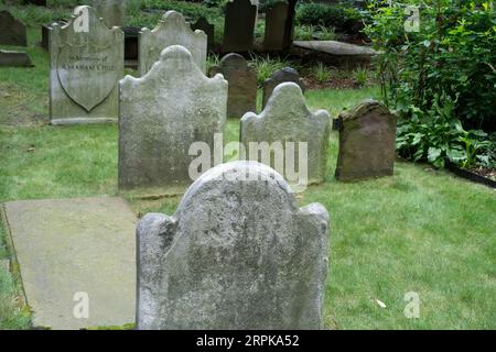 New York, USA - 21. Juli 2023: The Old Graveyard by Trinity Church, Manhattan, New York. Stockfoto