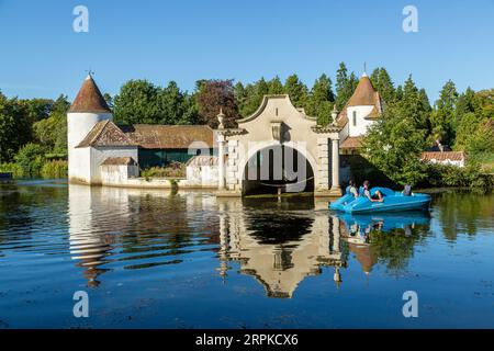 Der Dutch Village Bootssee im Craigtoun Country Park, Fife, Schottland Stockfoto