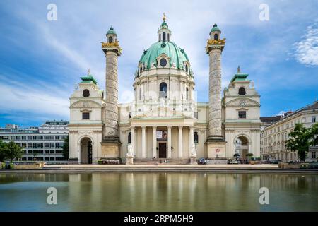 Karlskirche, Wien, Österreich Stockfoto