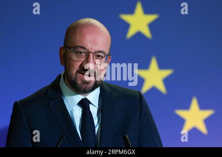 200131 -- BRÜSSEL, 31. Januar 2020 -- Präsident des Europäischen Rates Charles Michel spricht auf einer Pressekonferenz zur Zukunft Europas im Parlamentarium in Brüssel, Belgien, am 31. Januar 2020. Das Austrittsabkommen des Vereinigten Königreichs tritt am Freitagabend mit dem Austritt des Vereinigten Königreichs aus der EU in Kraft, wodurch die 47-jährige Mitgliedschaft des Landes beendet wird. PORTRAITSBELGIUM-BRÜSSEL-EU-LEADERS-BREXIT ZhengxHuansong PUBLICATIONxNOTxINxCHN Stockfoto