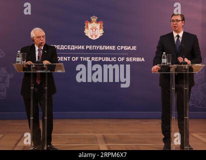 200131 -- BELGRAD, 31. Januar 2020 Xinhua -- der serbische Präsident Aleksandar Vucic R und der hohe Vertreter der EU für Außen- und Sicherheitspolitik Josep Borrell nehmen am 31. Januar 2020 an einer Pressekonferenz in Belgrad, Serbien, Teil. Serbien ist entschlossen, parallel zu seinen Beitrittsverhandlungen mit der EU große Beziehungen zu seinen anderen wichtigen Partnern zu unterhalten, sagte Aleksandar Vucic am Freitag hier Josep Borrell. Foto von Nemanja Cabric/Xinhua SERBIEN-BELGRAD-PRÄSIDENT-EU-AMTSBESUCH PUBLICATIONxNOTxINxCHN Stockfoto