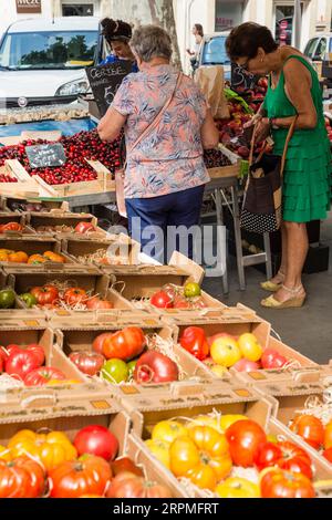 Outdoor Market, Meze, Herault, Occitanie, Frankreich Stockfoto