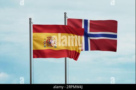 Norwegische Flagge und spanische Flagge, die am blauen Himmel zusammenwinken, zwei Länderkooperationskonzept Stockfoto