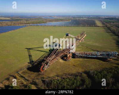 Der Bagger 1473 mit der Typenbezeichnung SRs 1500 (1) ist ein Schaufelradbagger, der 1964 1965 vom VEB Schwermaschinenbau hergestellt wurde Stockfoto