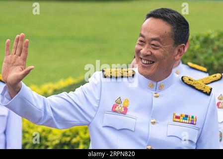 Bangkok, Thailand. September 2023. Die thailändische Premierministerin Srettha Thavisin wurde während eines Gruppenfotoshootings der neuen Kabinettsmitglieder im Regierungsgebäude in Bangkok gesehen. Thailands König Maha Vajiralongkorn hat die neue thailändische Koalitionsregierung unter der Führung von Srettha Thavisin von der Phue Thai-Partei offiziell unterstützt. Quelle: SOPA Images Limited/Alamy Live News Stockfoto