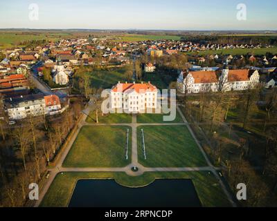 Zabeltitz ist ein Straßendorf in der großen Kreisstadt Grossenhain mit knapp 1000 Einwohnern an der Nordgrenze des Bezirks Stockfoto