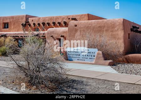 Eintritt zum White Sands National Monument Visitor Center in der Nähe von Alamogordo, New Mexico Stockfoto