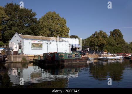 Lea Valley Boating Centre River Lea Broxbourne Hertfordshire Stockfoto