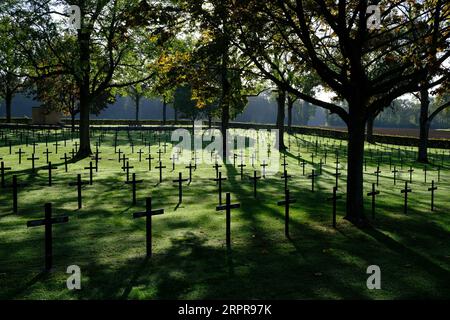 Deutsche Kriegsgräber des 1. Weltkriegs in Fricourt, Somme Stockfoto