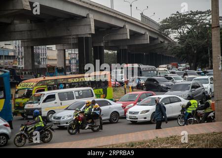 Nairobi, Kenia. September 2023. Verkehrsstau durch den Klimagipfel in Nairobi. (Foto: James Wakibia/SOPA Images/SIPA USA) Credit: SIPA USA/Alamy Live News Stockfoto