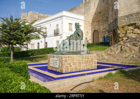 Tarifa Spanien. Statue,Guzman,Schloss,Tarifa,andalusien,spanien,Sancho IV,costa de la luz,Burg Guzman,Guzman Stockfoto