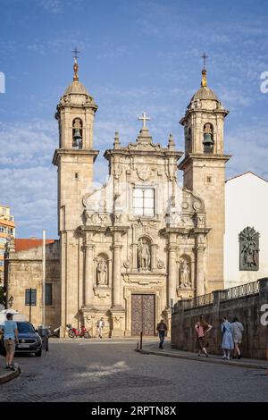 Barocke Georgskirche in La Coruna, Galicien, Nordspanien am 22. August 2023 Stockfoto