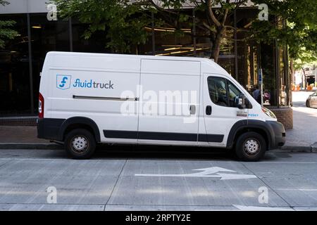 Seattle, USA. 31. Juli 2023. Flüssigkeits-Lieferwagen in South Lake Union. Stockfoto