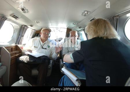 Lufttransport während des Besuchs von Secretary Gale Norton im Powder River Basin im Nordosten von Wyoming Stockfoto