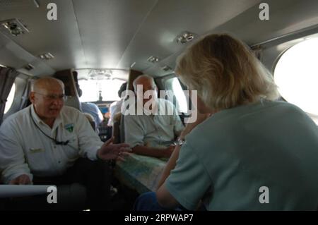 Foto, von der Berichterstattung über den Luftverkehr von Secretary Gale Norton während des Besuchs im Powder River Basin im Nordosten von Wyoming, ausgewählt für die Verwendung bei der Vorbereitung des Videos des Innenministeriums über die Betriebsstätte Norton Stockfoto