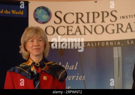 Besuchen Sie das Birch Aquarium der Scripps Institution of Oceanography, La Jolla, Kalifornien, mit einer Rede über die Erforschung alternativer Energiequellen und einer Führung durch das Aquarium und die Umgebung der Scripps Institution Stockfoto