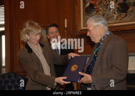 Veranstaltungen zu Ehren von Chandler Robbins, leitender Ornithologe, Gründer des North American Breeding Bird Survey und Forscher-Wildtierbiologe am U.S. Geological Survey Patuxent Wildlife Research Center in Laurel, Maryland, pensionierte nach 60 Jahren Arbeit der Bundesregierung im Bereich des Vogelschutzes Stockfoto