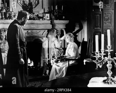 Fernando Rey, Silvia Pinal, am Set des Spanisch-mexikanischen Films Viridiana, Films Sans, 1961 Stockfoto