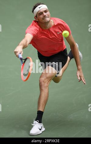 New York, USA. September 2023. Taylor Fritz aus den Vereinigten Staaten spielt gegen Novak Djokovic aus Serbien im Viertelfinale der Männer auf Arthur Ashe während des US Open Tennis Turniers 2023 im USTA Billie Jean King National Tennis Center, Flushing Corona Park, New York, New York, New York, 5. September, 2023. (Foto: Anthony Behar/SIPA USA) Credit: SIPA USA/Alamy Live News Stockfoto