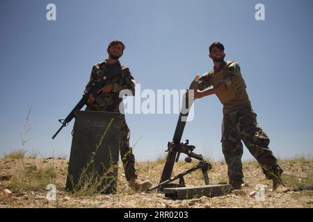 200723 -- JALALABAD, 23. Juli 2020 -- afghanische Soldaten nehmen am 23. Juli 2020 an einer Militäroperation im Qelgho-Gebiet des Khogyani-Bezirks der Provinz Nangarhar im Osten Afghanistans Teil. Die afghanischen Sicherheitskräfte der Regierung töteten am Mittwoch 31 Taliban-Militante und verwundeten 15 weitere in der östlichen Provinz Nangarhar, sagte das Verteidigungsministerium des Landes am Donnerstag. Foto von /Xinhua AFGHANISTAN-NANGARHAR-MILITÄROPERATION SaifurahmanxSafi PUBLICATIONxNOTxINxCHN Stockfoto