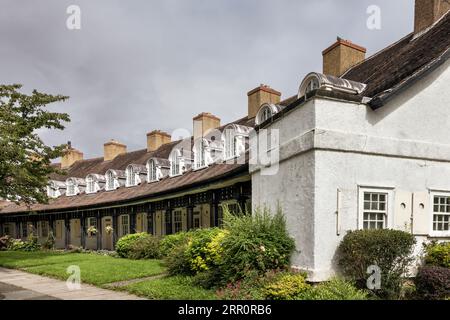 Cottages und Häuser im Dorf Port Sunlight am Wirral, Merseyside, England Stockfoto