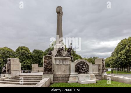 Kriegsdenkmal im Dorf Port Sunlight am Wirral, Merseyside, England Stockfoto