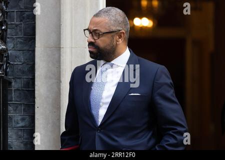 London, Großbritannien. September 2023. James verlässt geschickt eine Kabinettssitzung in der Downing Street in London. Letzte Woche führte Premierminister Rishi Sunak vor den für nächstes Jahr erwarteten Parlamentswahlen eine Mini-Umbildung seines Kabinetts durch. Quelle: SOPA Images Limited/Alamy Live News Stockfoto