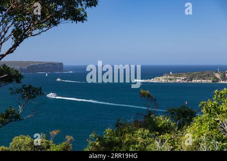 George's Head Lookout gegenüber Sydney Heads vom Headland Park, Mosman, Sydney, NSW, Australien. Stockfoto