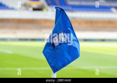 Eckflagge während des Sky Bet Championship-Spiels zwischen Birmingham City und Millwall in St Andrews, Birmingham am Samstag, den 2. September 2023. (Foto von Gustavo Pantano/MI News/NurPhoto) Credit: NurPhoto SRL/Alamy Live News Stockfoto